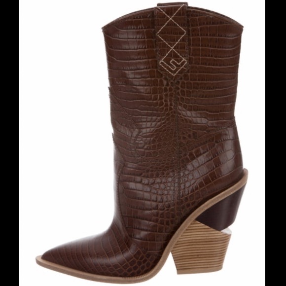 fendi crocodile boots